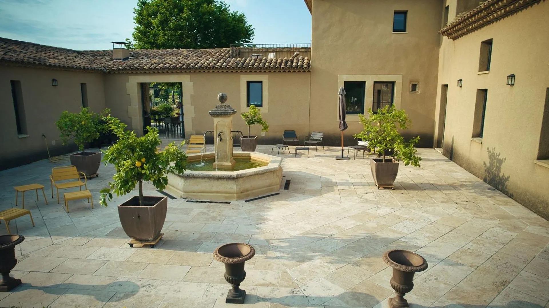***  Bastide Saint Maurin Bed & Breakfast Ansouis France