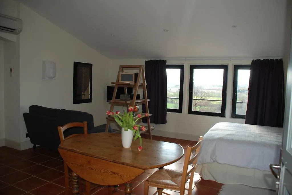 Bed and Breakfast Bastide Saint Maurin Ansouis Nocleg ze śniadaniem